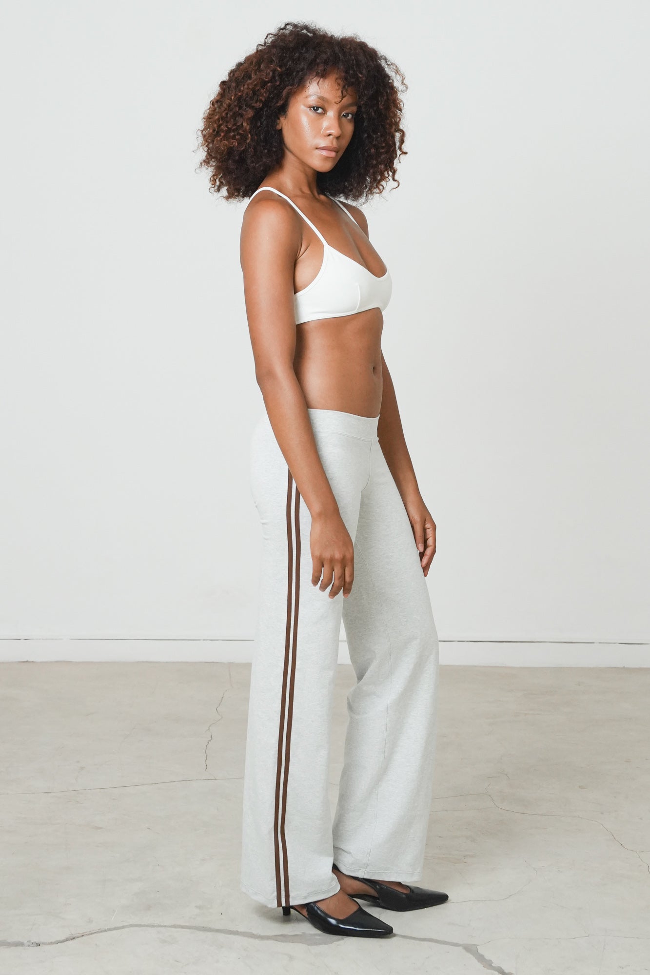 Studio K | Womens | 93' Low Rise Pants | Heather Grey | XS - XL