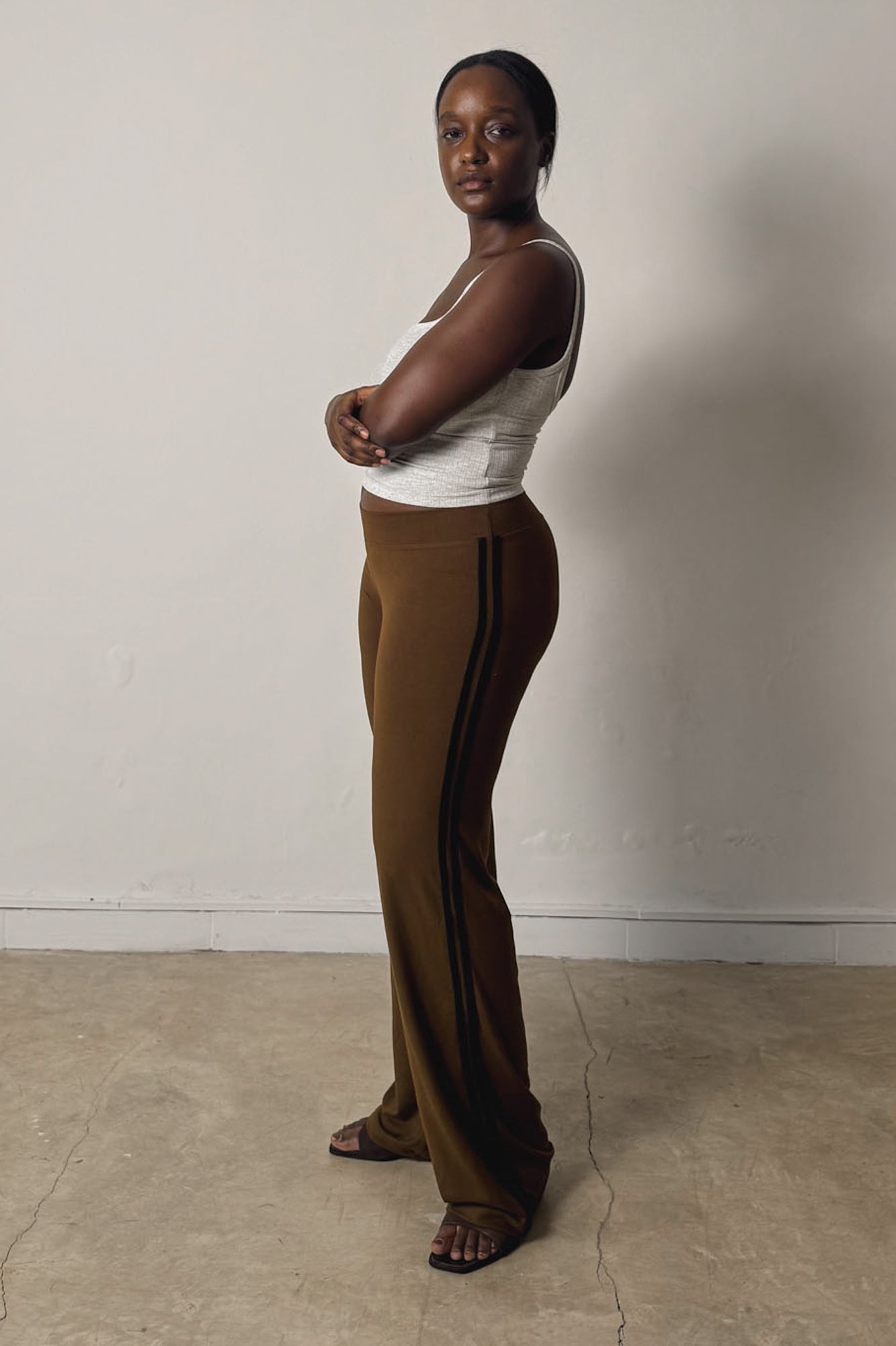 Studio K | Womens | 93' Low Rise Pants | Tiramisu | XXS - XL